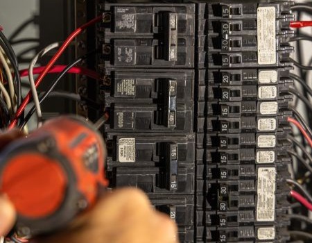 Electrical Preventive Maintenance Checklist for Multi-Tenant Buildings Thumbnail